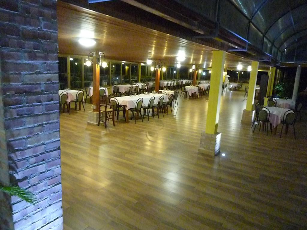 La Valle Verde Hotel Ristorante Pizzeria زامبروني المظهر الخارجي الصورة
